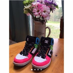 Colorful DC skate sneakers 🤩